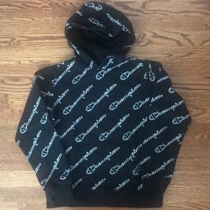 Boys blk Champion hoodie pullover